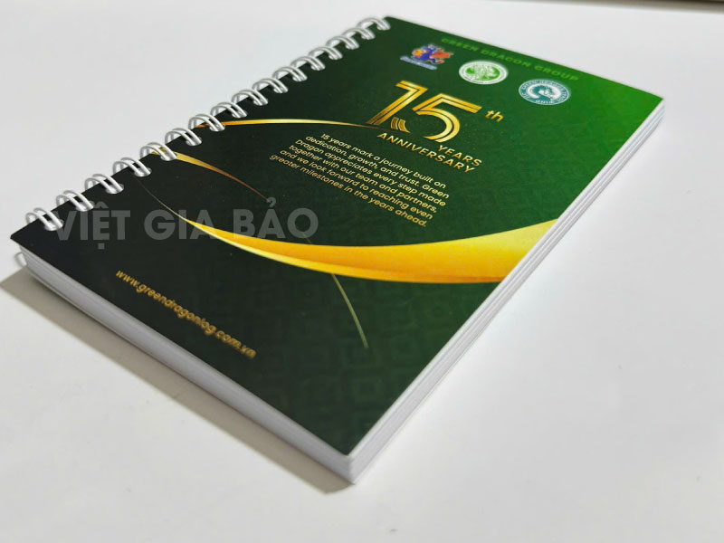 thiết kế làm sổ tay giá rẻ theo yêu cầu loại sổ lò xo