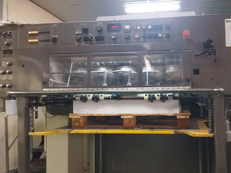 In sổ tay số lương lớn bằng máy in offset