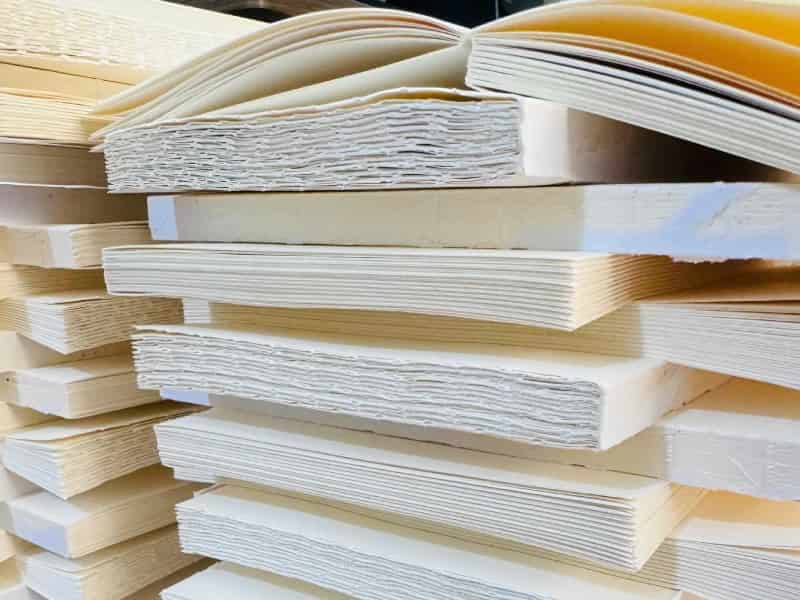 sổ tay được đóng gáy chắc chắn mở rông 180 độ không bung gáy