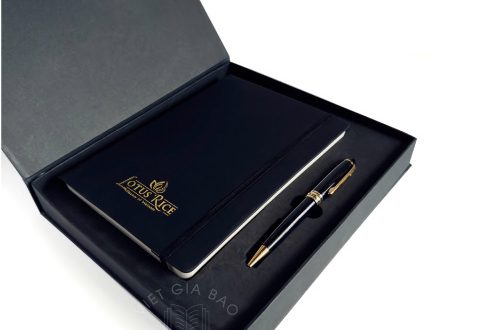 Sản Xuất Sổ Tay Cao Cấp Không Bong Tróc Gáy